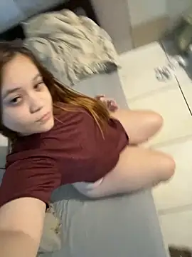 ruivinhadancer online show from 11/28/25, 02:47