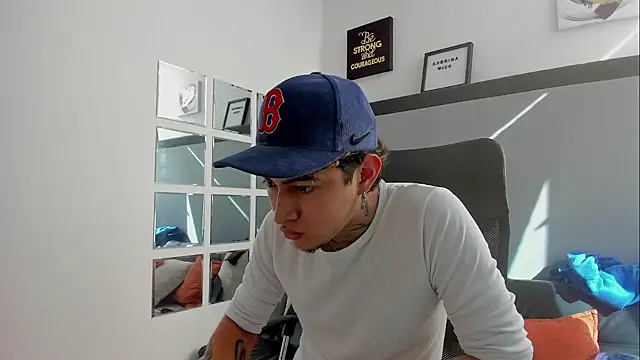 Sky Wild online show from 10/25/25, 08:14