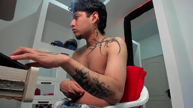 Sky Wild online show from 04/10/26, 08:02