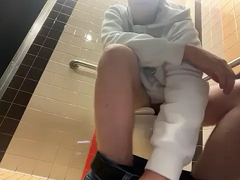 eddieeeeee1232 online show from 11/03/25, 05:47