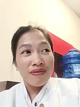 -Paige- online show from 10/14/25, 03:24