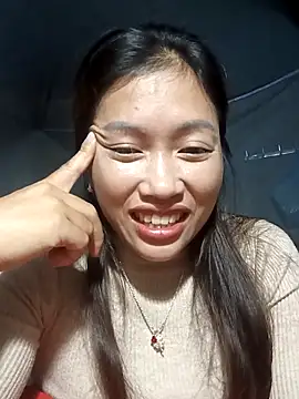 -Paige- online show from 10/27/25, 04:49