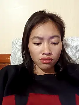 -Paige- online show from 12/18/25, 02:34