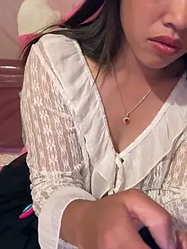 -Paige- online show from 04/22/26, 04:19