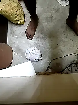 Snapshot of laand__765 chatting on 03/03/26, 08:37 laand 765 online show from 03/03/26, 08:37