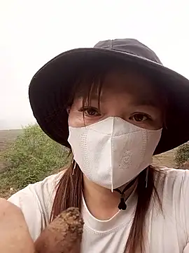 nat-tri online show from 03/25/26, 02:39