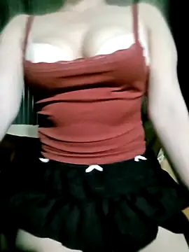 LalayCii online show from 10/14/25, 11:33