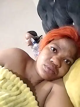 CaramelBoootie online show from 11/07/25, 01:27