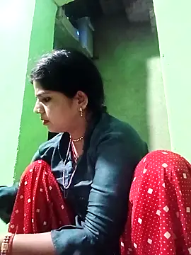 Karishma cute online show from 11/08/25, 01:22