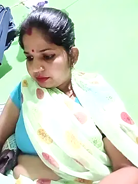 Karishma cute online show from 12/02/25, 11:59