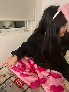 miapink33 online show from 06/26/26, 11:42