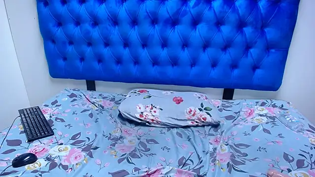 Amberdiamondmmm online show from 12/03/25, 07:45