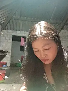 siusiu-00 online show from 10/14/25, 08:09