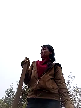 siusiu-00 online show from 11/11/25, 08:14