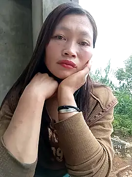 Snapshot of siusiu-00 chatting on 07/02/26, 04:51 siusiu-00 online show from 07/02/26, 04:51