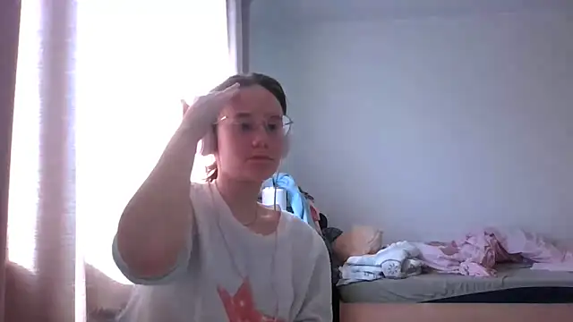 LuckySLove online show from 06/06/26, 02:22