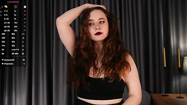 Snapshot of YuriFout chatting on 11/03/25, 11:11 YuriFout online show from 11/03/25, 11:11