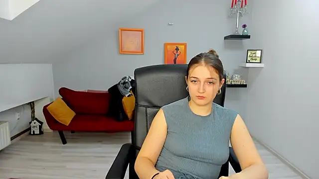 AnneWilsonn online show from 02/09/26, 12:20