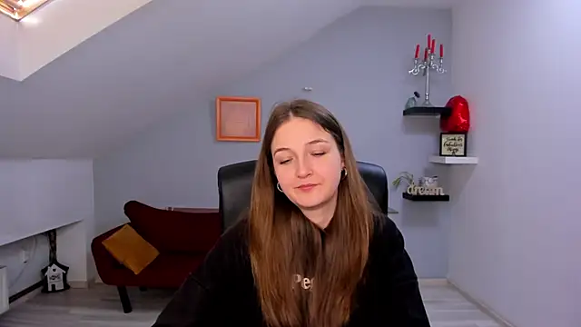 AnneWilsonn online show from 03/11/26, 07:25