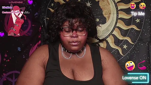 TheChubbySiren online show from 12/22/25, 02:41