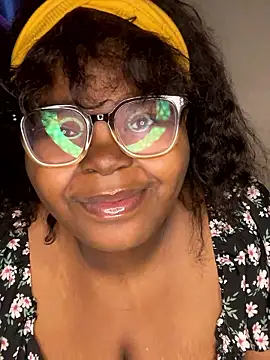 TheChubbySiren online show from 01/08/26, 01:13