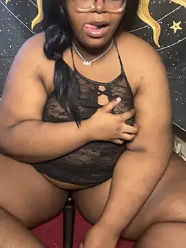 TheChubbySiren online show from 02/14/26, 03:09