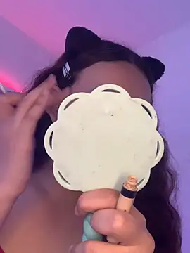 La-Gatiita-trans online show from 11/07/25, 06:52