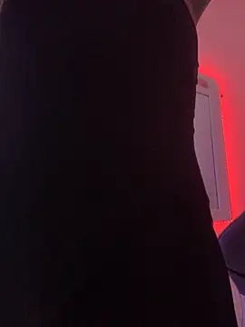 La-Gatiita-trans online show from 11/20/25, 11:32