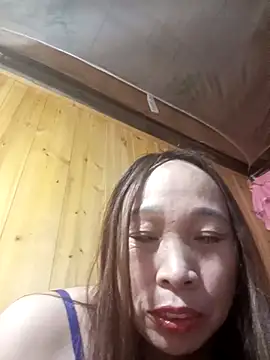 Snapshot of Manni_john chatting on 10/23/25, 01:54 Manni john online show from 10/23/25, 01:54