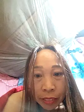 Snapshot of Manni_john chatting on 10/25/25, 03:14 Manni john online show from 10/25/25, 03:14