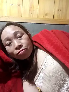 Snapshot of Manni_john chatting on 11/18/25, 12:42 Manni john online show from 11/18/25, 12:42