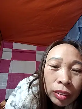 Snapshot of Manni_john chatting on 12/04/25, 01:53 Manni john online show from 12/04/25, 01:53