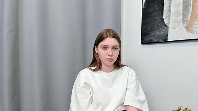 Snapshot of RoslynArcuo chatting on 10/18/25, 05:14 RoslynArcuo online show from 10/18/25, 05:14