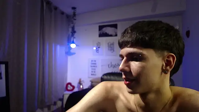 AmethystShadow17 online show from 03/10/26, 08:14