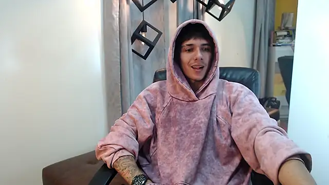 AmethystShadow17 online show from 04/25/26, 01:08