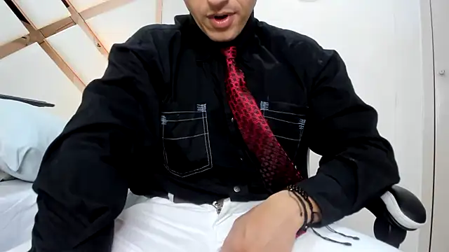 Justin valverde online show from 04/22/26, 03:09