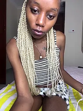 NyahHeat online show from 04/29/26, 10:16