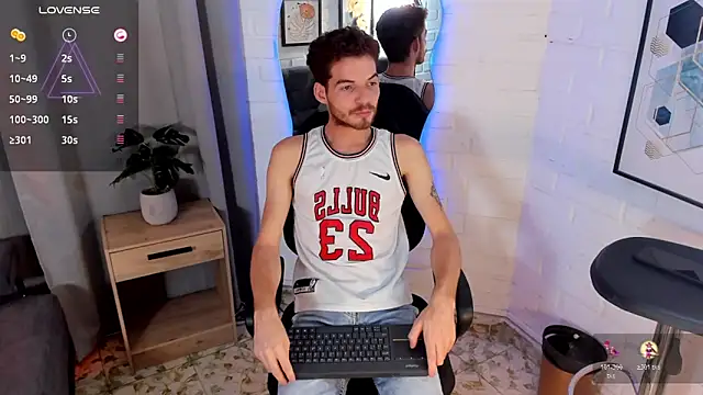 MATEO HUNTER online show from 11/05/25, 05:07