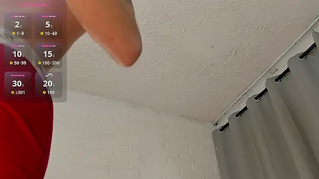 Snapshot of MATEO_HUNTER chatting on 01/10/26, 01:35 MATEO HUNTER online show from 01/10/26, 01:35