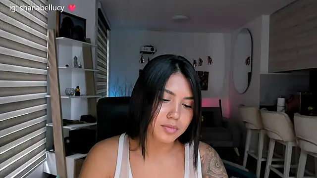 shanabellucy online show from 04/15/26, 07:58