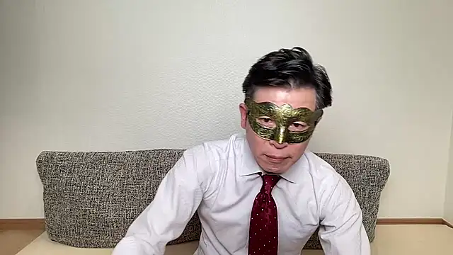 Snapshot of sakura072194 chatting on 12/16/25, 01:21 sakura072194 online show from 12/16/25, 01:21