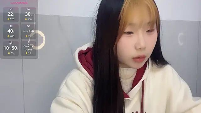 Destin7799 online show from 12/22/25, 04:20