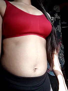 Snapshot of bharti_9685 chatting on 10/16/25, 06:47 bharti 9685 online show from 10/16/25, 06:47