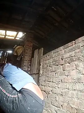 Lyssa-a online show from 04/23/26, 06:47