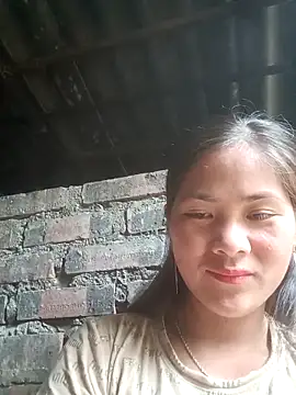 Lyssa-a online show from 04/28/26, 02:27