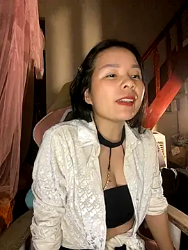 Listen-ly online show from 11/26/25, 03:57