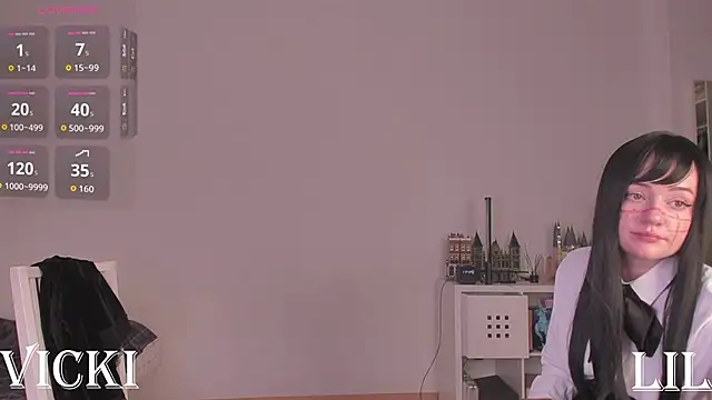 VickiRoom online show from 04/21/26, 01:42