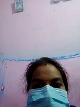 Snapshot of Juhi512 chatting on 10/14/25, 05:14 Juhi512 online show from 10/14/25, 05:14