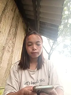 Snapshot of Nguyet2k4 chatting on 12/04/25, 01:04 Nguyet2k4 online show from 12/04/25, 01:04