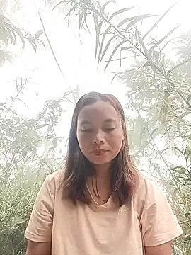 Nguyet2k4 online show from 02/20/26, 06:26